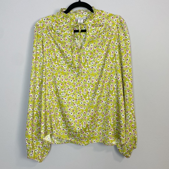 Cupcakes & Cashmere Lime Green Floral Ruffle Neck Tie Blouse - Picture 4 of 11